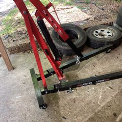 Pittsburgh 1 Ton Engine Hoist 