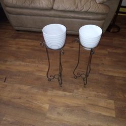 Flower Pots And Stands