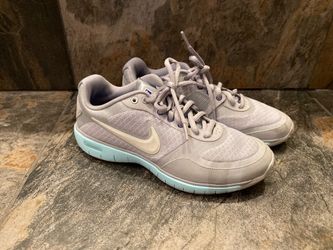 Nike Women’s Running Shoes (size 6)