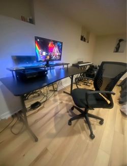 Monitor & Desk