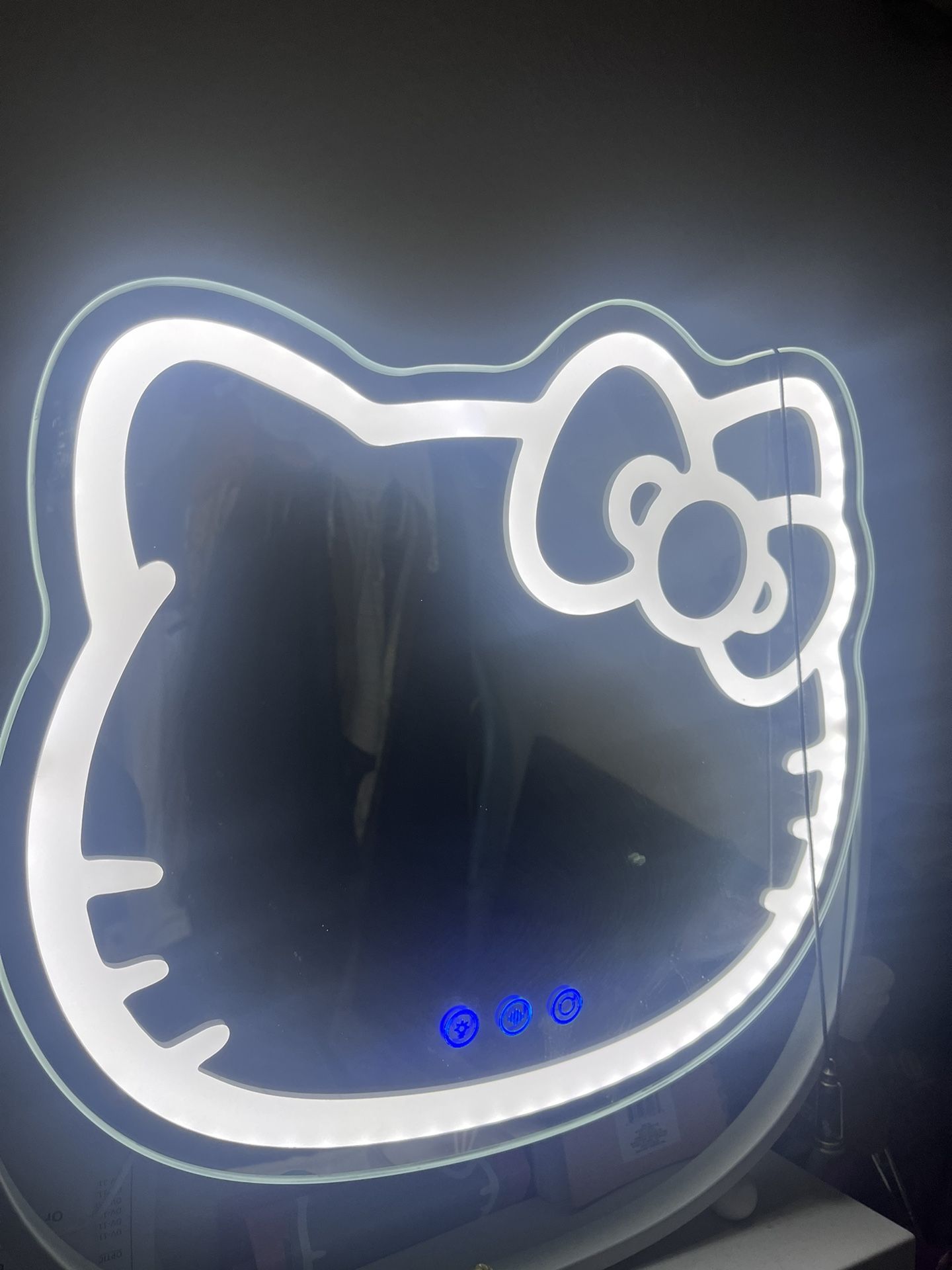 LED HELLO KITTY (changes Colors)