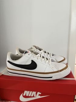Nike Court Legacy Size 6.5 Youth