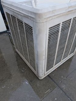 Rooftop swampcooler