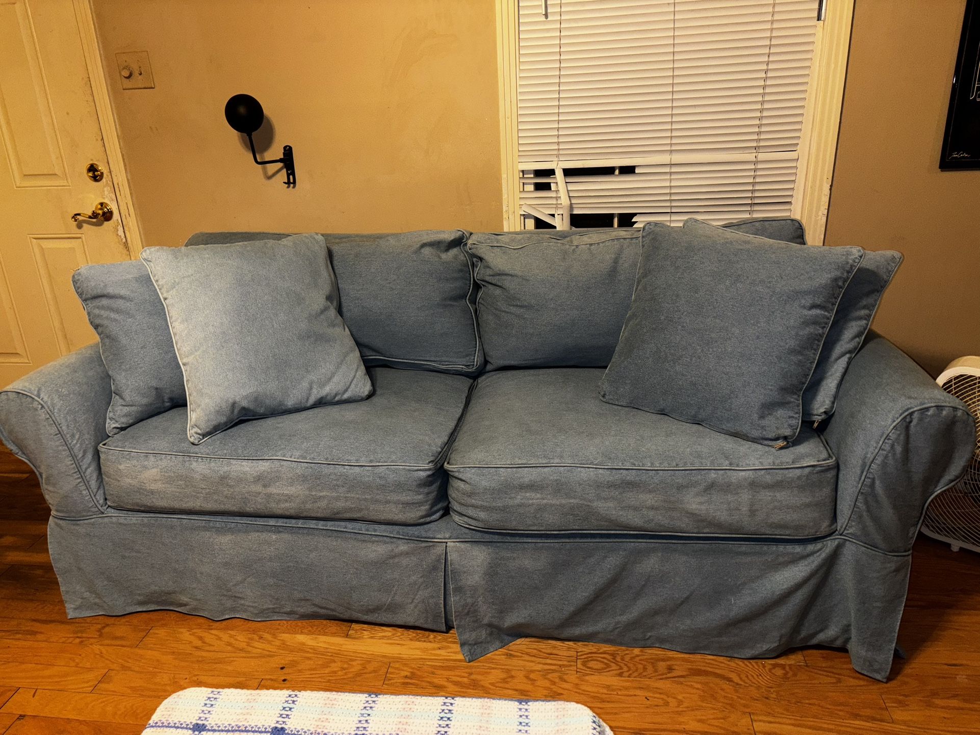 2017 Cindy Crawford Couch