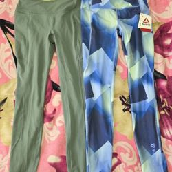 2 Reebok Women's Printed High Rise 7/8 Leggings With Side Pockets