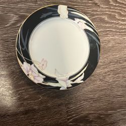 Seven Piece Mikasa Fine China Set