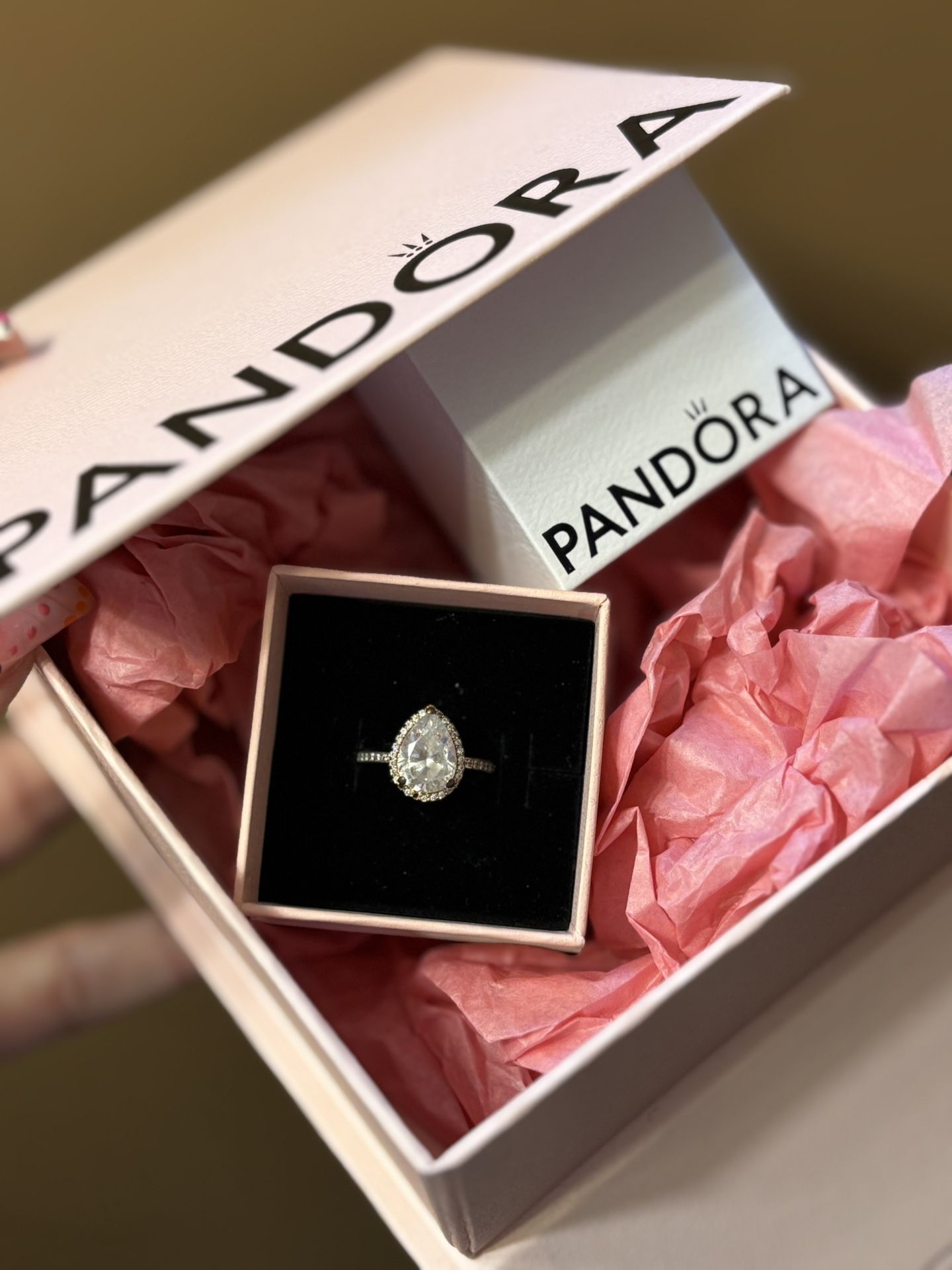 Pandora Ring