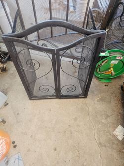 Fire place screen