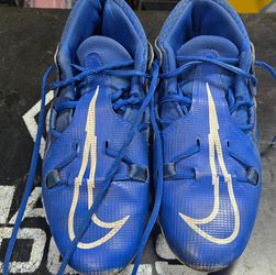 Under armor football cleats