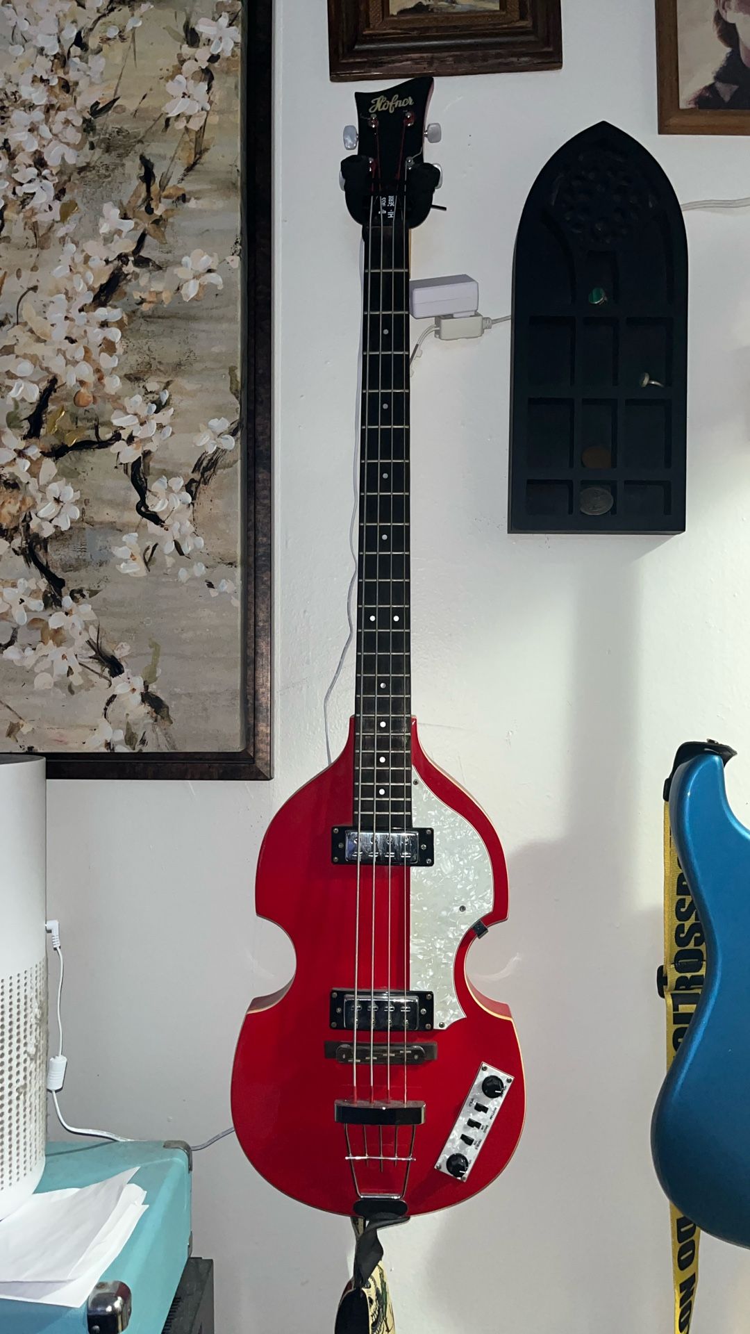 Red Hofner 4 String Bass