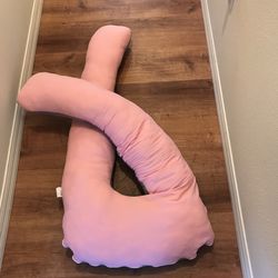 Pregnant Pillow