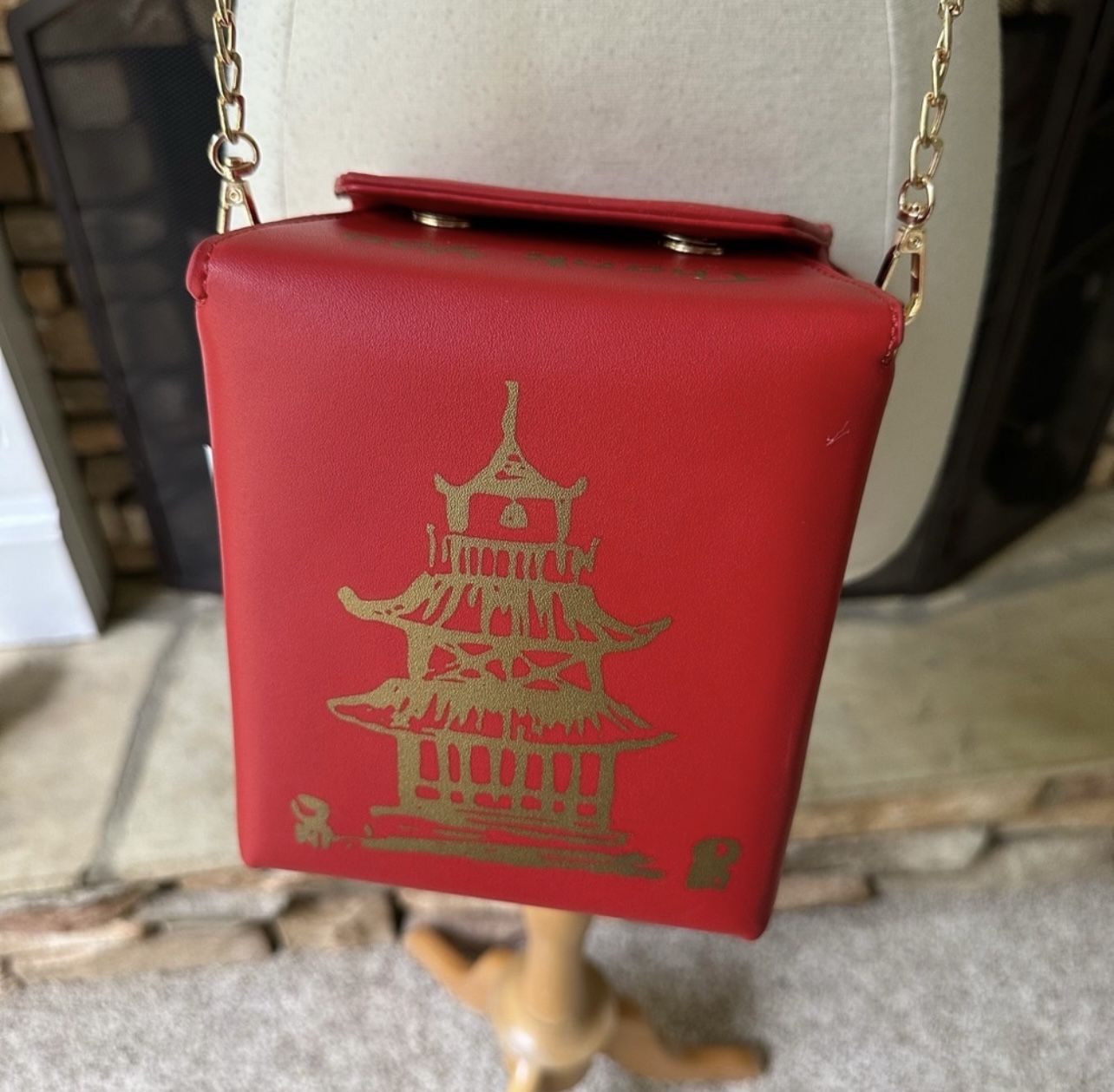 SAM FOREVER- Chinese gold Take Out Box Purse