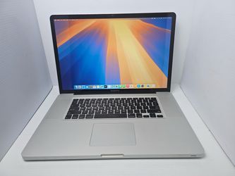 Apple MacBook Pro 17” Laptop