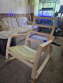 Ikea POÄNG
Rocking chair, birch veneer