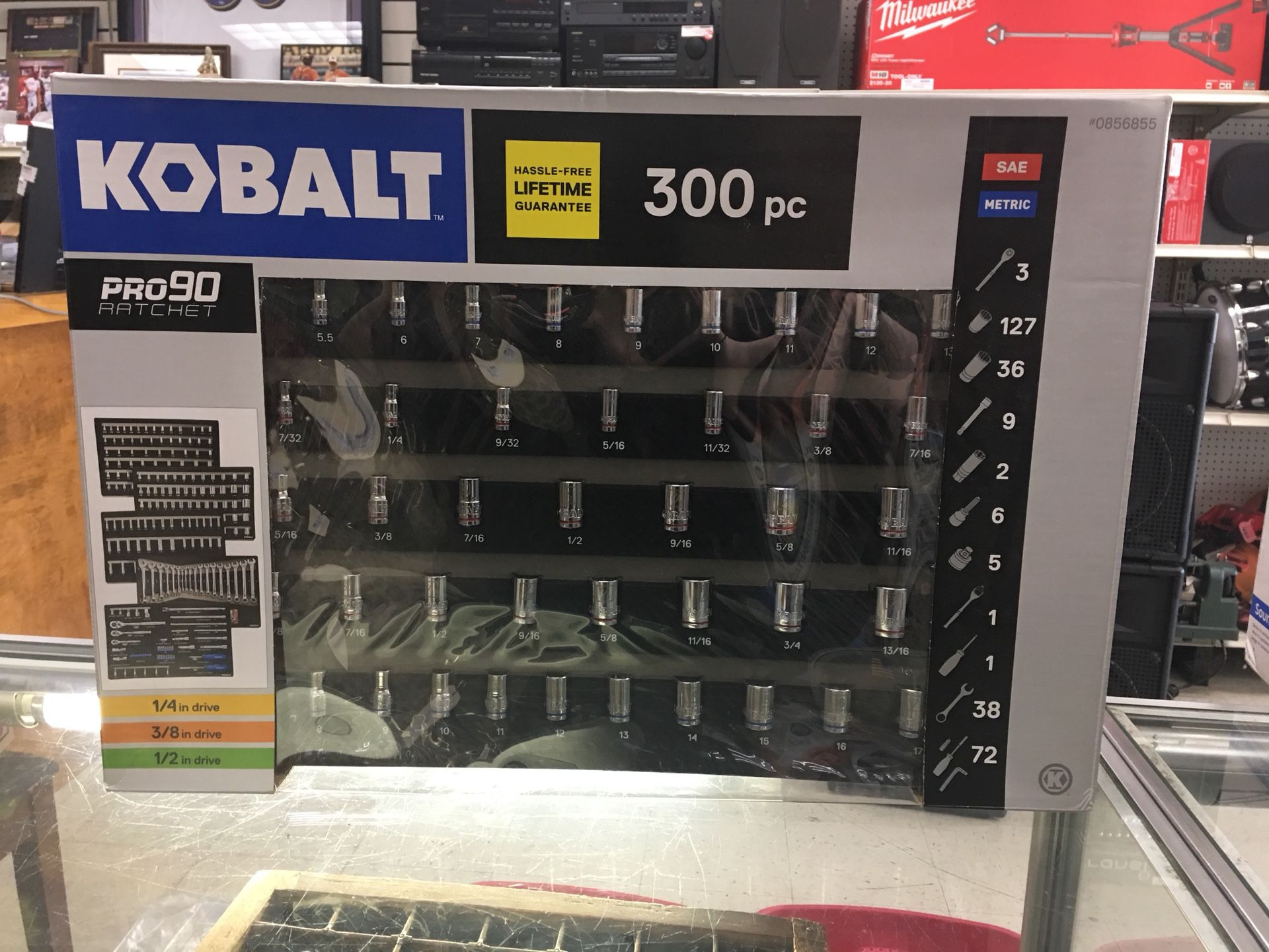 Brand new Kobalt 300 piece Pro90 Ratchet set