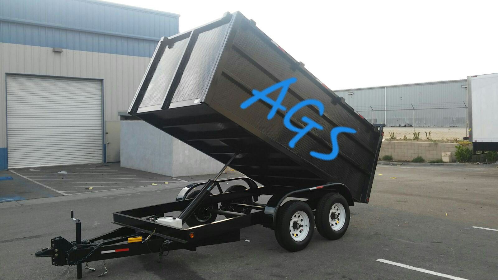 dump trailer traila de dompe