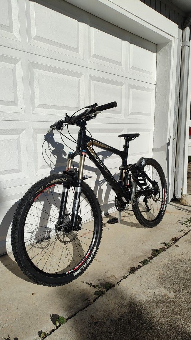 Scott Genius Carbon Fiber Full Suspension