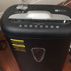 Paper Shredder 