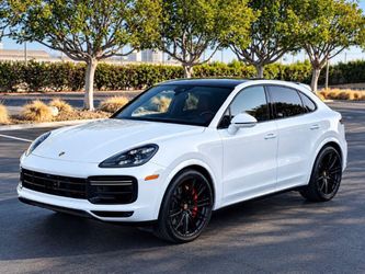 2023 Porsche Cayenne Coupe