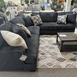 Lavernett, Rawcliffe L Shaped Modular Oversize Corner Sectional Couch W Reversible Cushions Extra Discount Code RSG 
🔥🔥 Mention OfferUp for this Spe