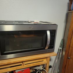Large Whirlpool Microwave