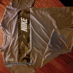 Nike Dri Fit Camo On Grey Heather- Xl