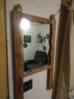 Entry way mirror