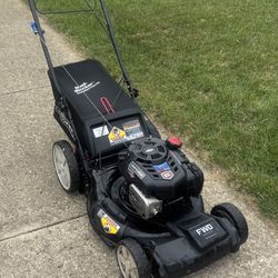 Craftsman Self Propelled Lawn Mower with Bag 