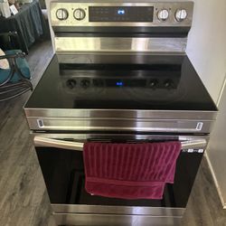 Samsung Refrigerator And Stove