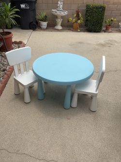 Children’s table and chairs