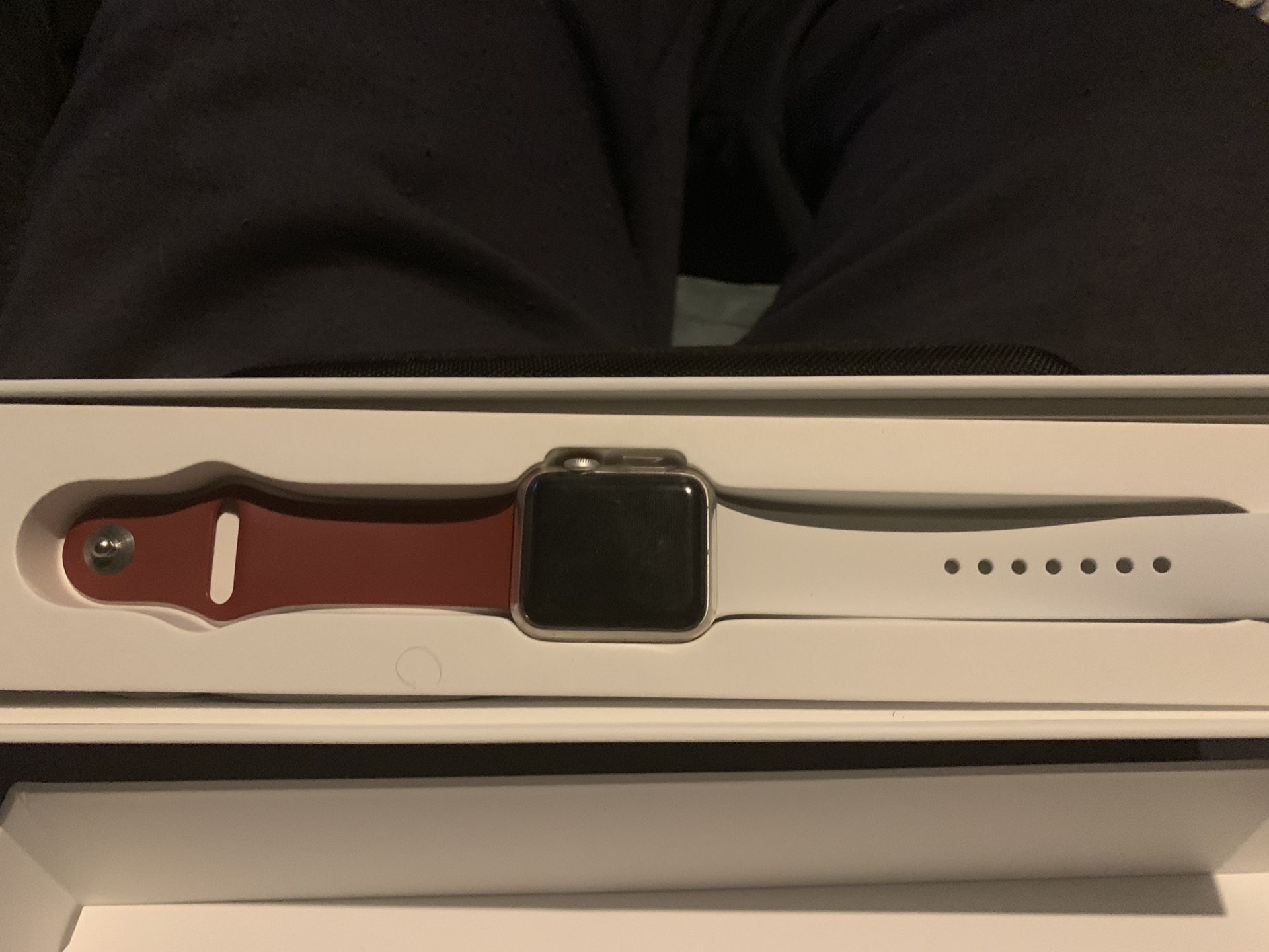 Apple Watch series 3 cel+gps 38 mm. For sale or trade