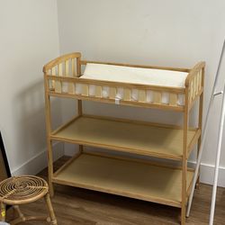 Baby Changing Table With Shelves 