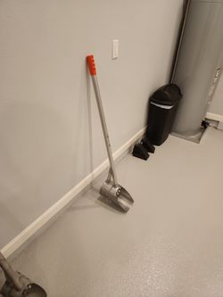 Sand Scoop Traveler