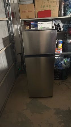 Refrigerator