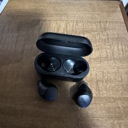 Headphones 
