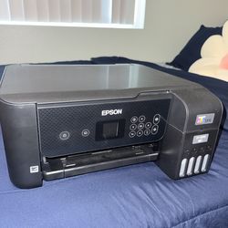 Impresora EPSON MODELO ET-2800 con escaner