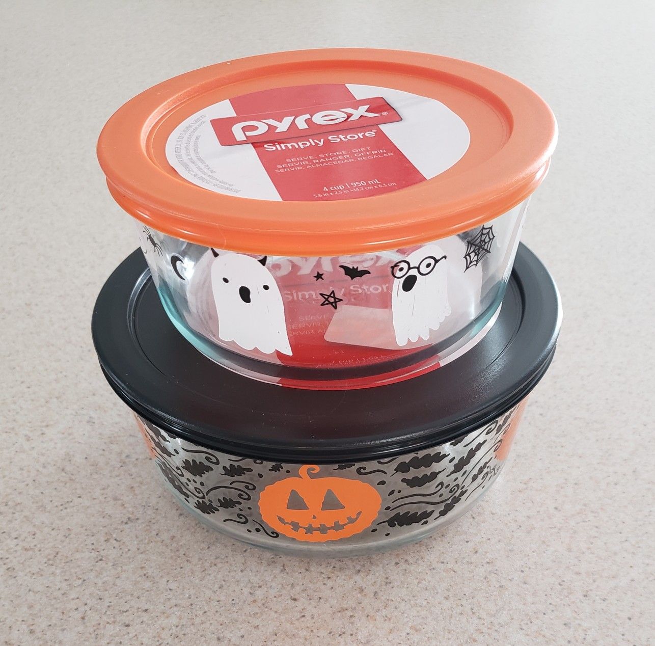 Pyrex Halloween 4pc Container Set