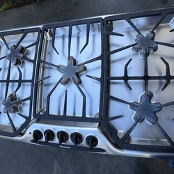 Masterpiece 36 Inch Wide 5 Burner Gas Cooktop with Star Burners