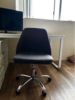 Desk chair