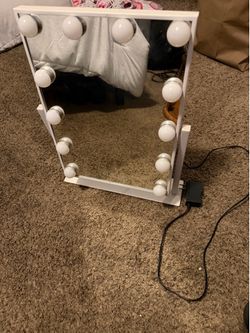 Vanity mirror
