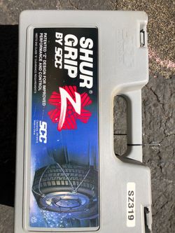 Car tire chain (snow chains)