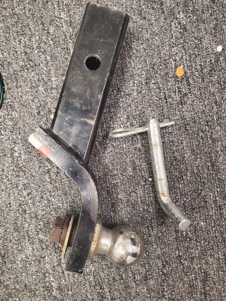 Trailer Hitch > U-Haul PowerTow DrawBar