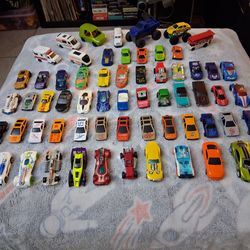 Carritos/ Toy Cars $35 Dlls.