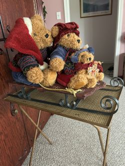 Bears On Sled 
