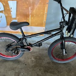 Fit Bike CO 18 Inch