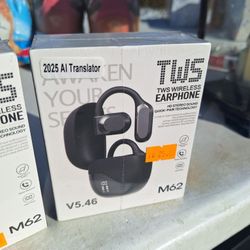 Translating Headphones Bluetooth $25