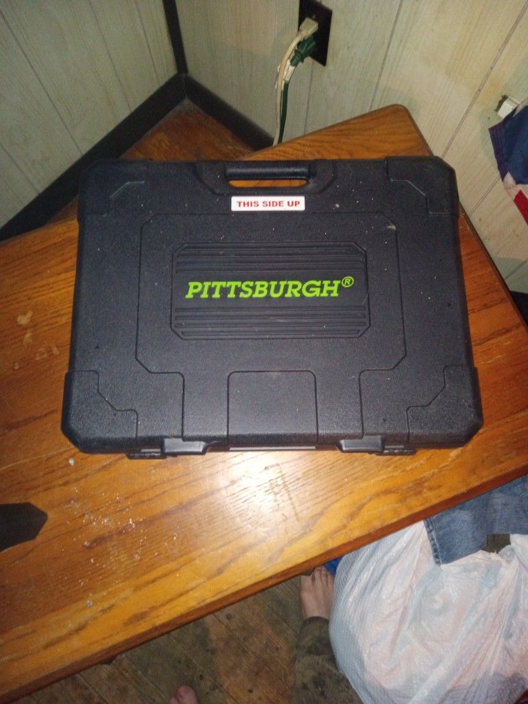 225 PC Pittsburgh Tool Set Brand New Never Used