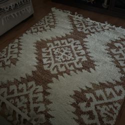 Rug