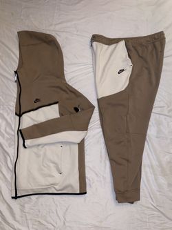 Nike Sportswear Tech Fleece Tracksuit Full Set (White/Khaki) - Size 2XL (XXL)
