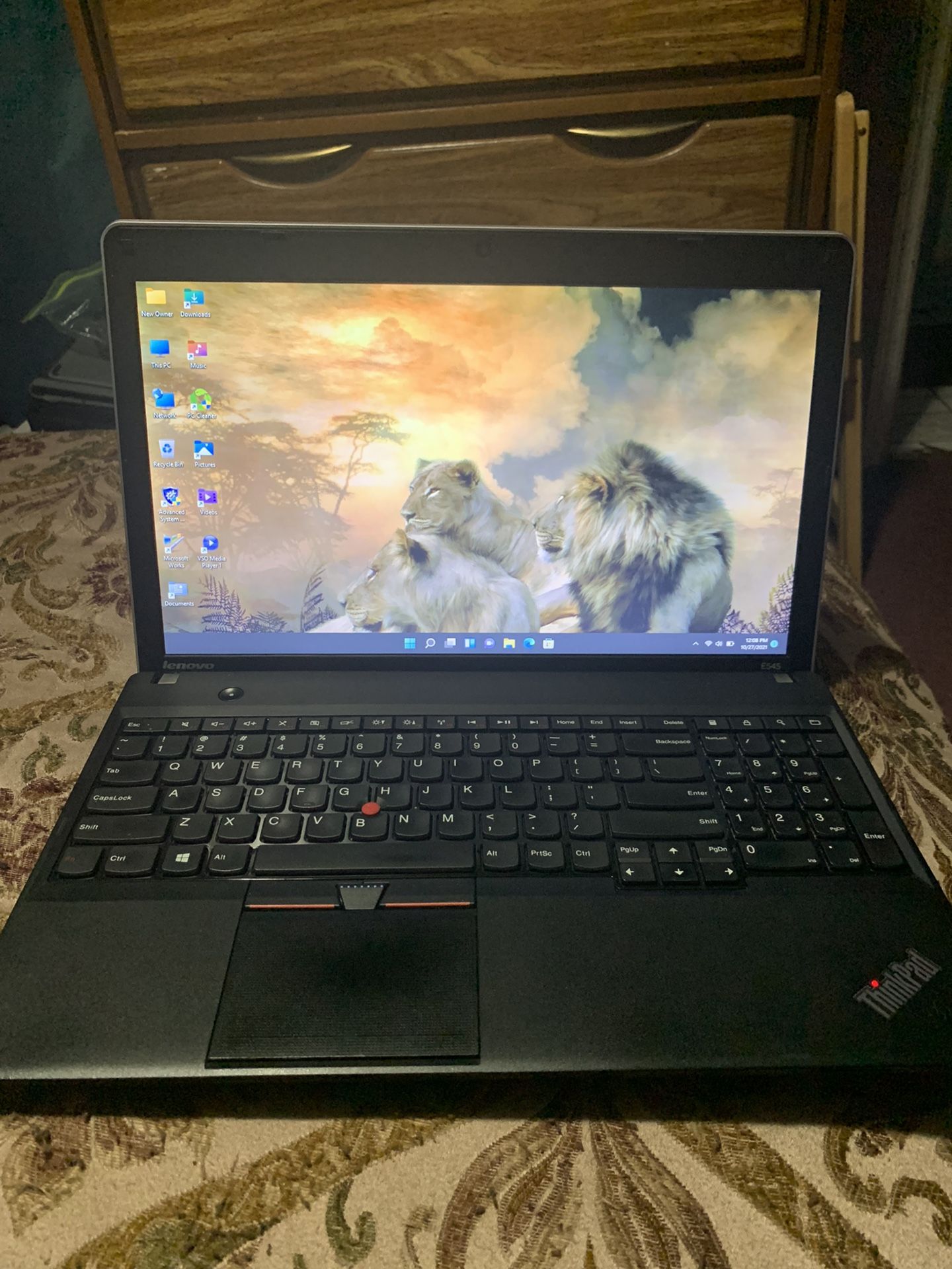 Windows 11 Pro Lenovo E545 Thinkpad Laptop